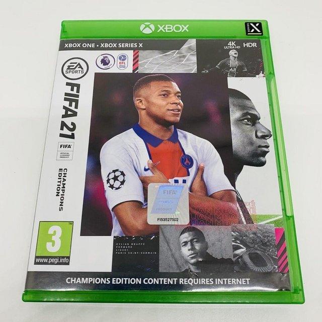 Preview of the first image of FIFA 21: Champions Edition (Xbox One & Xbox Series X) * Leed.