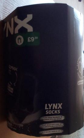 Image 2 of Lynx BlackMens Gift Set. Includes Socks Ideal Xmas Gift