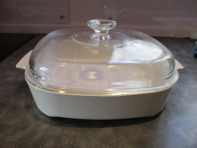 Preview of the first image of Corning Ware – Microwave Browning Casserole.