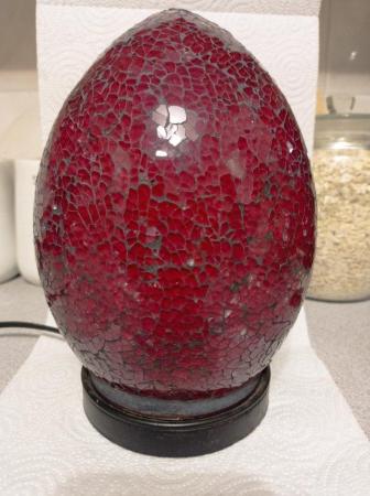 Image 2 of Small Egg mosaic table lamp RED