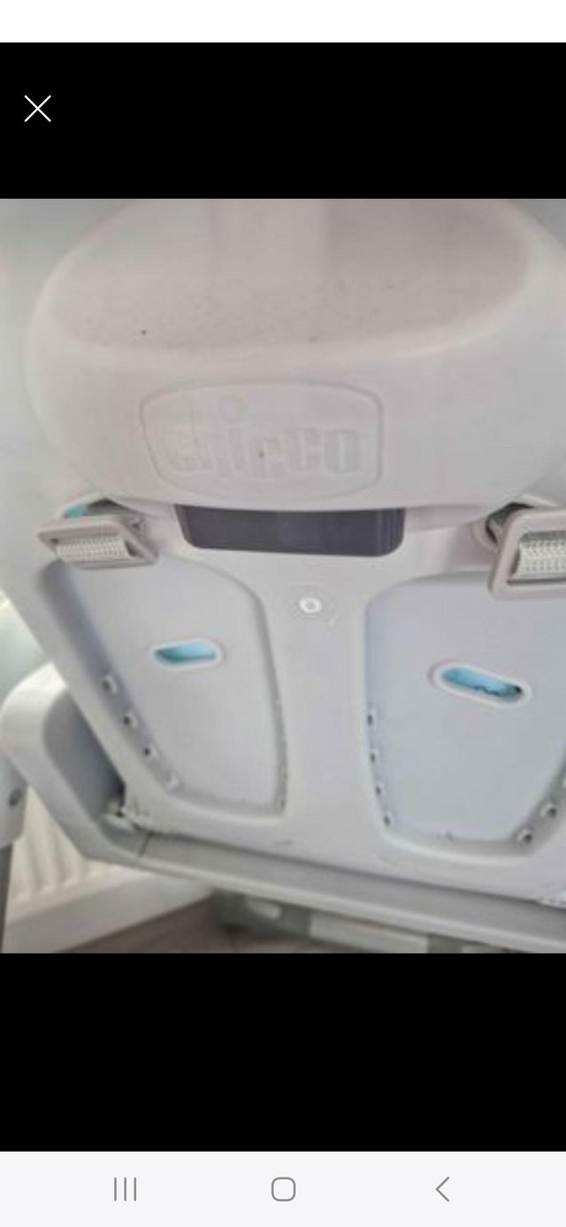 Preview of the first image of Chicco polly highchair for babies.