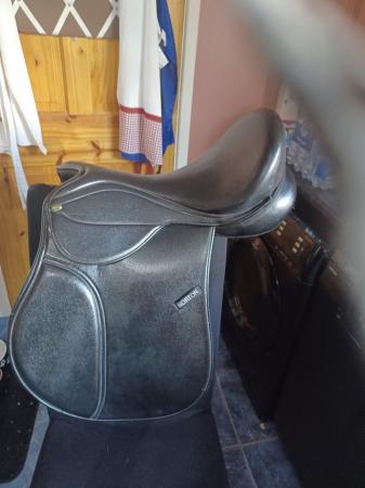 Image 3 of Black Norton saddle (very good condition)