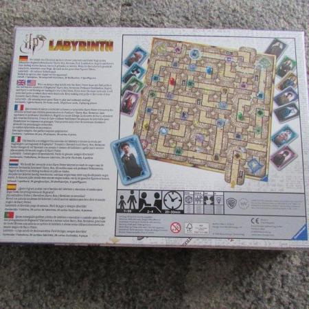 Image 2 of Harry Potter Labyrinth board game