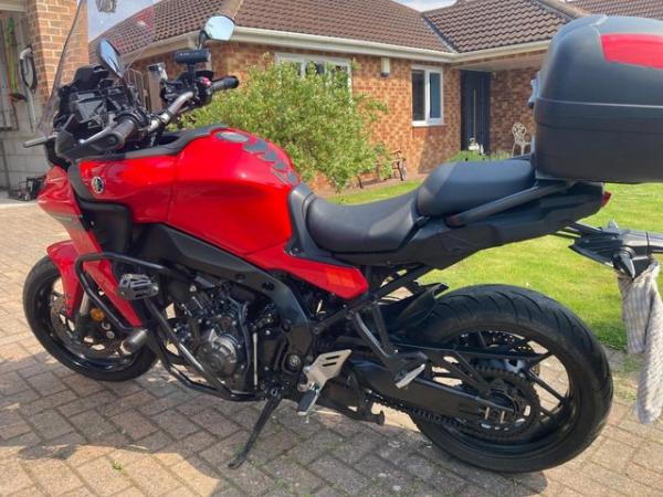 Image 1 of 2021 (21) Yamaha Tracer 9 in brilliant red. incl new tyre