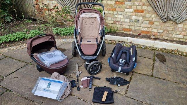 Image 1 of Maxi Cosi Mura Plus and all accessories included