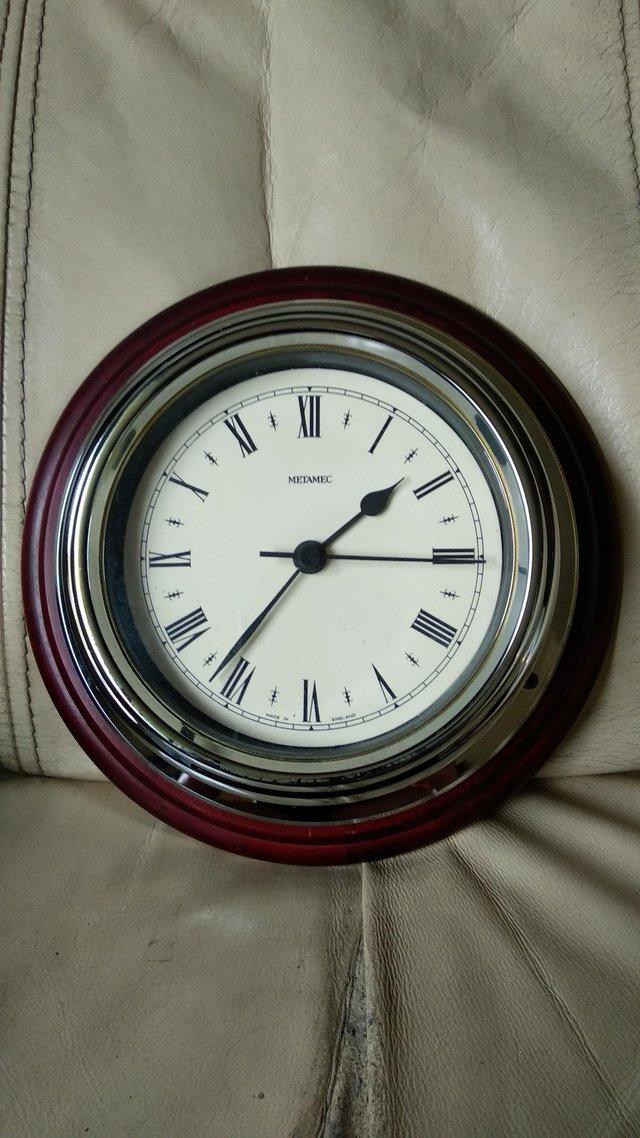 Preview of the first image of NAUTICAL STYLE CLOCK CHROME / MAHOGANY.