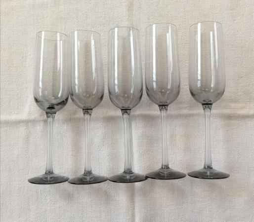 Image 4 of A set of 5 Grey Champagne Flutes