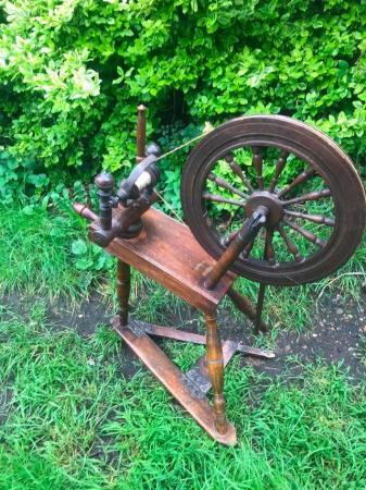 Image 13 of ANTIQUE TRADITIONAL FULL SIZE SCOTTISH SPINNING WHEEL + BOOK