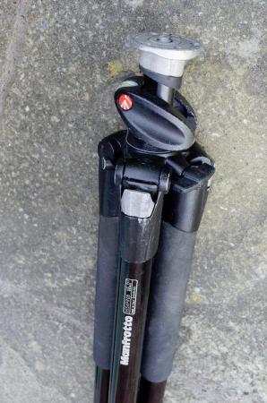 Image 2 of Manfrotto 055XPROB Professional Tripod. Good used condition
