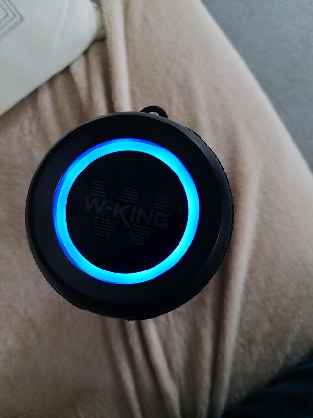 Preview of the first image of Brand new w king sound speaker.