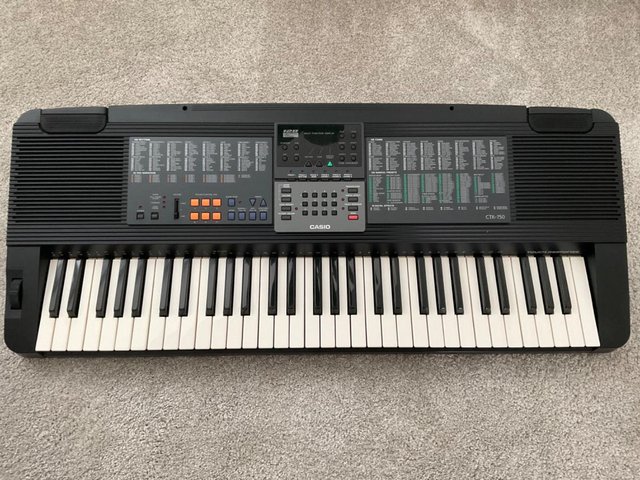 Preview of the first image of Casio CTK 750 midi keyboard.