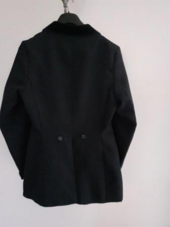 Image 3 of Black show jacket with velvet collar