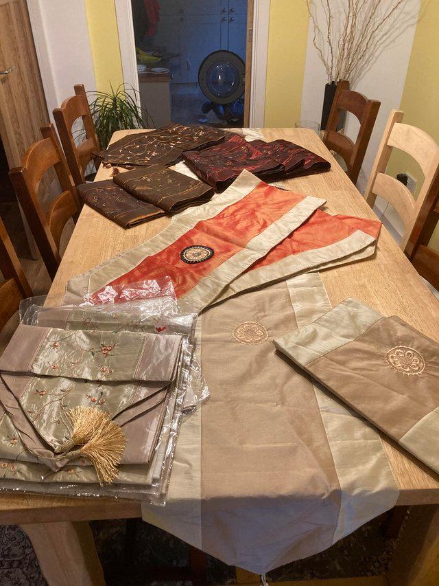 Preview of the first image of Table runners for Autumn wedding.