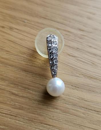 Image 2 of Silver Pearl Pendant set with Cubic Zirconia