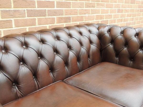Image 8 of Saxon Chesterfield Antique Brown Sofa (UK Delivery)