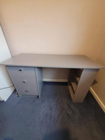 Image 1 of Argos desk and chair like new