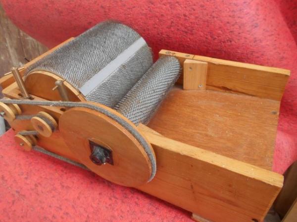 Image 1 of Drum Carder for carding wool