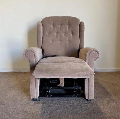 Image 7 of LUXURY ELECTRIC RISER RECLINER BROWN CHAIR ~ CAN DELIVER