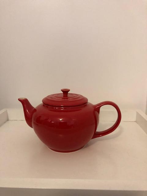 Preview of the first image of LE CREUSET Red Classic stoneware teapot.