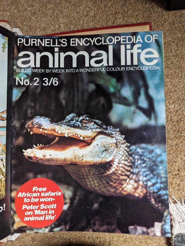 Preview of the first image of Purnell Encyclopedia of animal life.