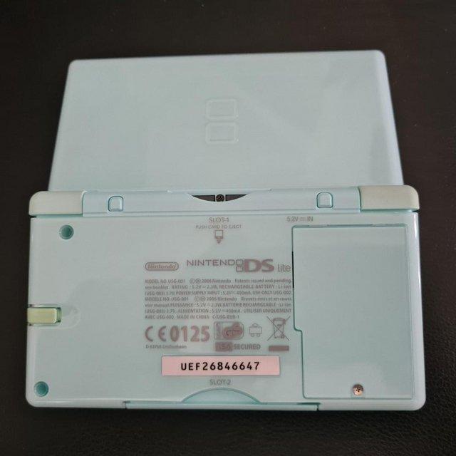 Preview of the first image of Nintendo DS Lite Turquoise - Spares/Repair + Big Brain game.