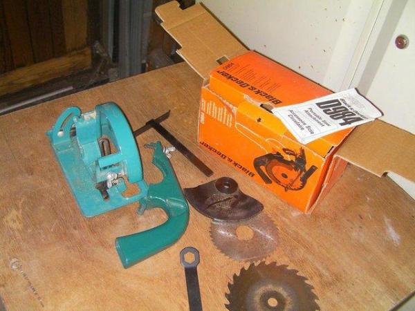 Image 3 of Black and Decker D984 Circular Saw Attachment