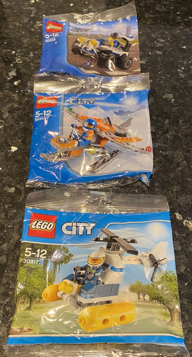 Preview of the first image of Lego City 3 new sets Age 6-12years.