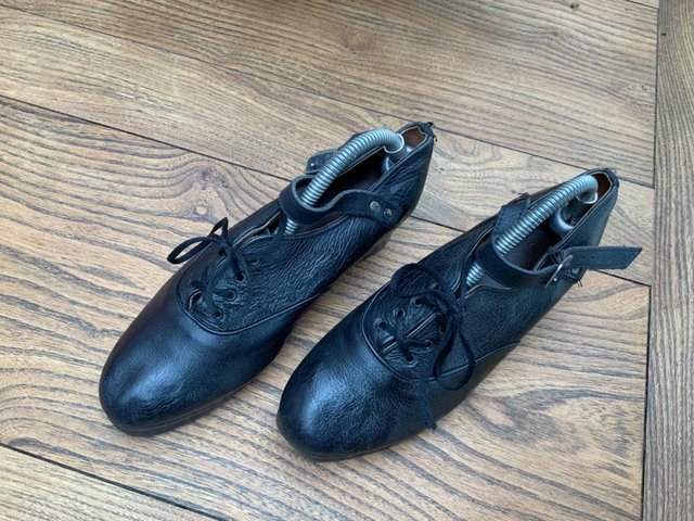 Preview of the first image of Irish Leather Jig Dance Shoes size 3.5.