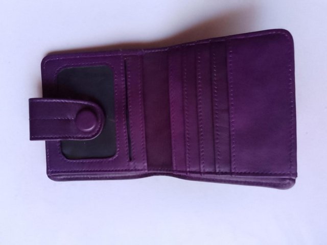 Preview of the first image of Mens leather wallet - Purple and perfect. Unused..