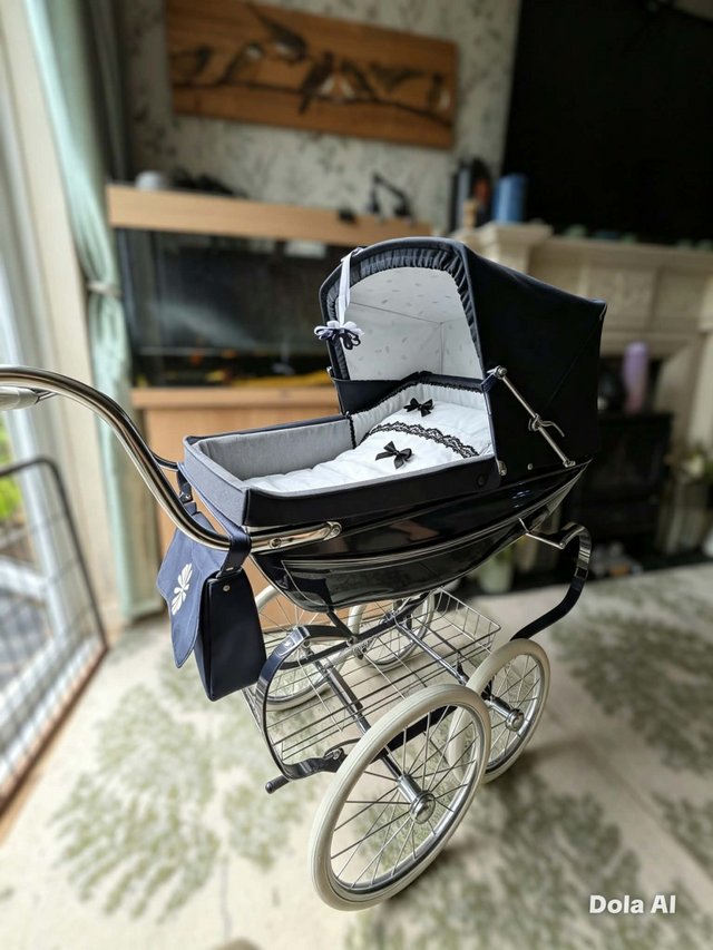 Vintage silver cross dolls pram — photo 3 of 3