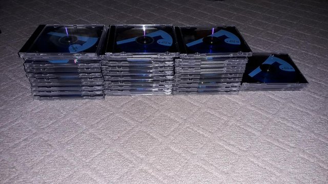 Image 6 of BLANK CD-R DISCS + STORAGE BOX, INCLUDES POSTAGE