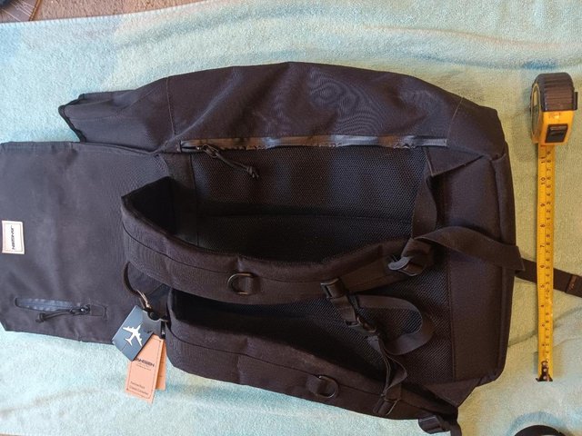 New Large camping / hiking rucksack — photo 3 of 3
