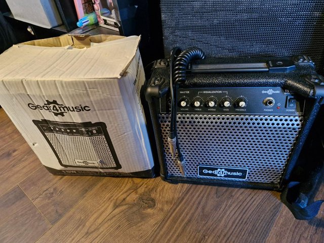 Preview of the first image of Tanglewood Reb 4 Rebel base guitar/case/ practice amp.