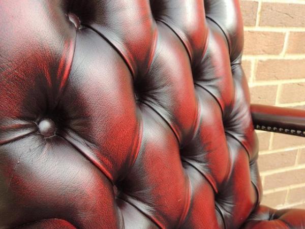 Image 15 of Gainsborough Chesterfield Ox Blood Chair (UK Delivery)