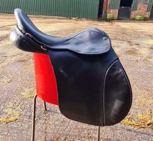Image 2 of 17” GP Ideal Saddle - Black - For Sale