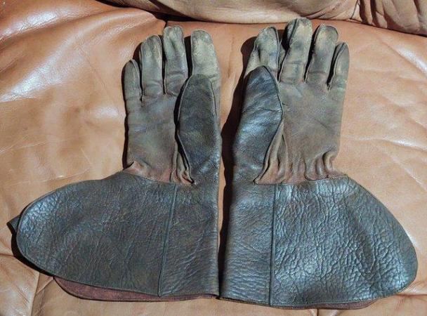 Image 1 of Antique/Old Vintage Gauntlet Leather Gloves