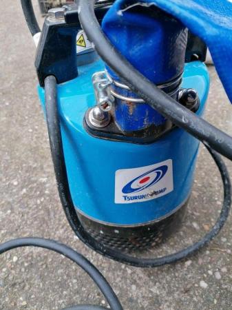 Image 1 of Tsunami Submersible Pump with Hose