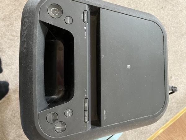 Image 2 of Sony GTK-XB5 Speaker System