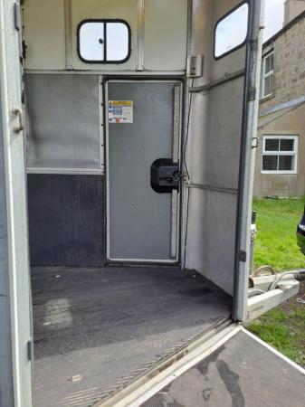 Image 2 of Ifor Williams 510 Horse Trailer