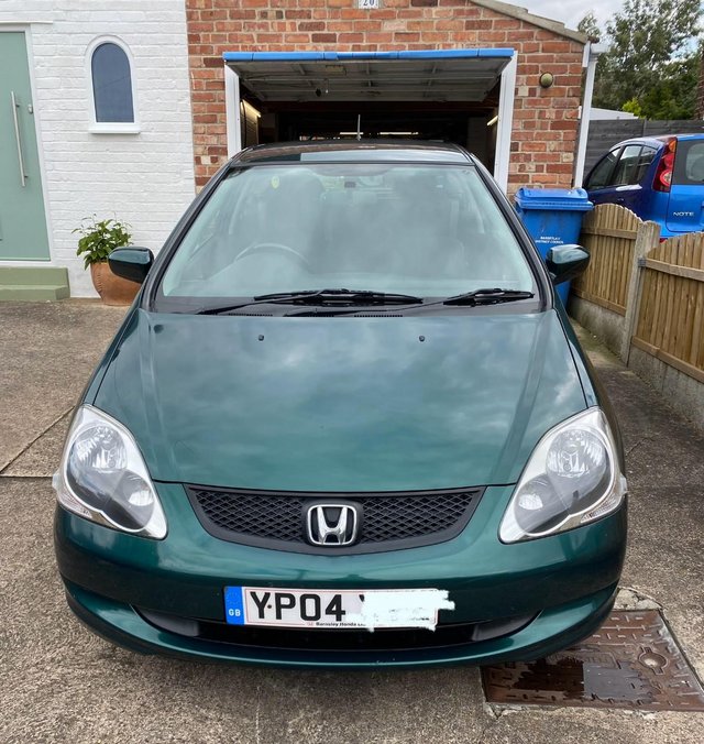 Preview of the first image of Honda Civic I_VTEC SE auto 2004 mot April 2025 full s/h.