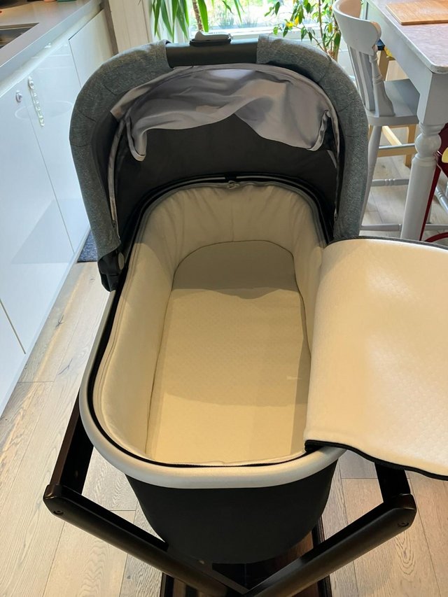 Preview of the first image of UPPAbaby carrycot [cash and collection only].