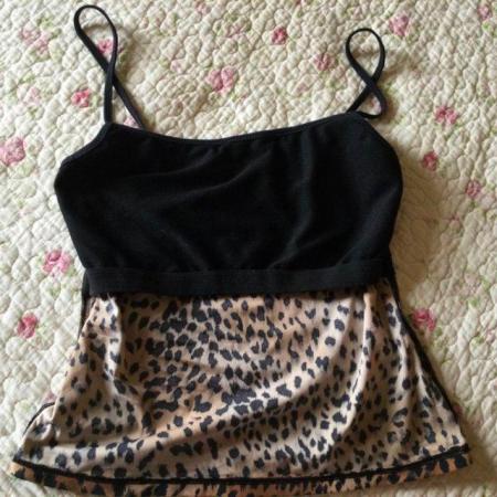 Image 2 of Vtg Y2K Leopard Print Strappy Top With Bra Support sz8