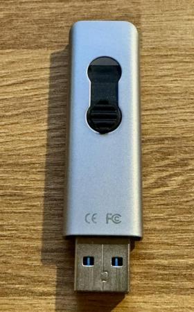 Image 2 of PNY Elite Steel USB 3.1 Flash Drive - 256GB