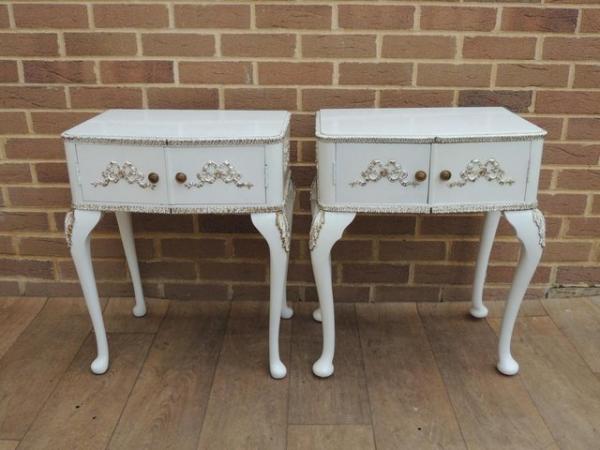 Image 3 of Pair of Queen Anne Glossy Bedside Tables (UK Delivery)