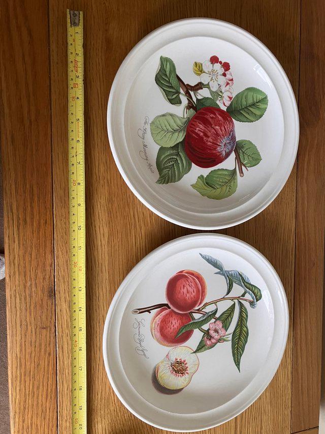 Preview of the first image of 2 x Portmeirion Pomona 10 and half inch plates.