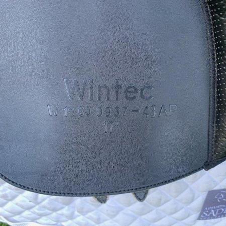 Image 18 of Wintec 17 inch 2000 gp saddle