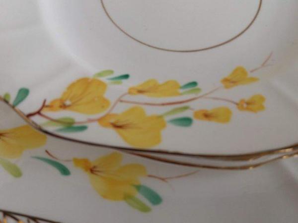 Image 2 of Vintage Tea Set Primrose Yellow gilded