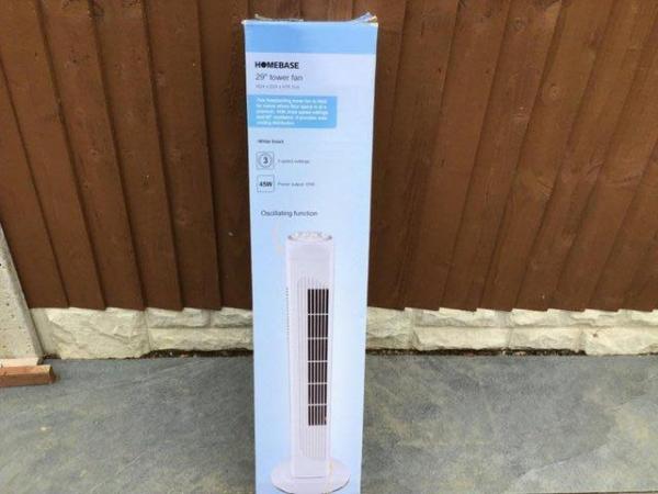 Image 2 of Electric Tower Fan -white/ 29 inches