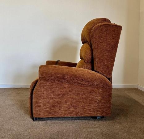 Image 9 of PETITE ELECTRIC RISER RECLINER BROWN CHAIR ~ CAN DELIVER