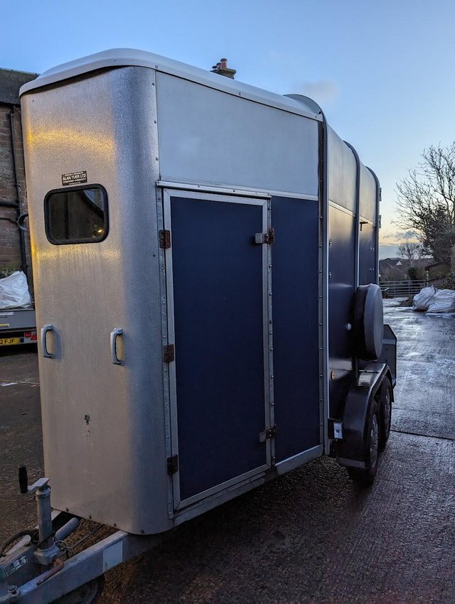 Preview of the first image of Ifor Williams HB505R Horse Trailer.